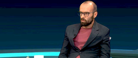 Ibrahimović: Vlasti nisu istraživale manjakvosti učenja na daljinu