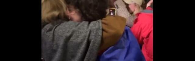Susret studenata i ljudi u Staroj Pazovi - suze samo liju (VIDEO)