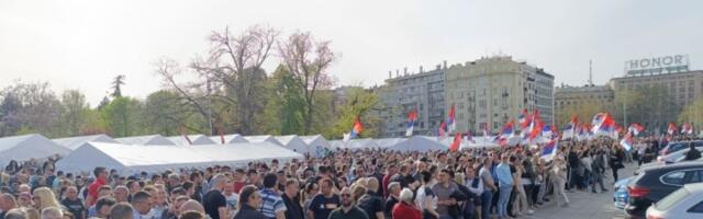 INFLITRIRAĆE SE? Cure informacije: SNS odbori šalju mlade da prave nerede na Vidovdan