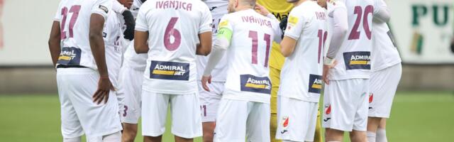 Javor ljut na odluke sudija, traži hitno objašnjenje: "Zbog čega nisu izvučene linije nakon odlike VAR sobe?"