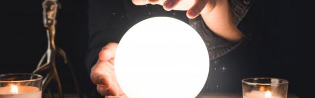 LAŽNI VIDOVNJAK UZEO OD ŽENE NAKIT OD 9.000 EVRA, PA NESTAO BEZ TRAGA: Uplakana žena nasela na njegovu priču, a evo gde ga je pronašla