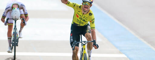 Van Art prvi put osvojio Pariz-Rube, Pogačar opet drugi