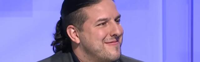 Dušan Macura "kida" u kvizu Potera, a IZNENADIĆE VAS STEPEN NJEGOVOG OBRAZOVANJA: Niko nije očekivao da ima tu diplomu