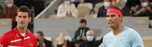 UŽIVO: Đoković - Nadal 2:1 (3:6, 6:3, 7:6), Nole na gem do finala!