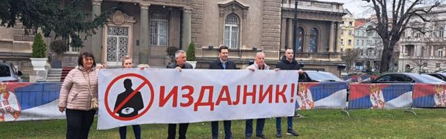Šarović: Vučić je izdajnik! (VIDEO)