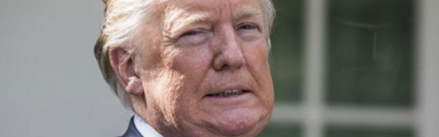 Трамп о Клинтоновом сведочењу: Волим га, не свиђа ми се начин на који су га испитивали