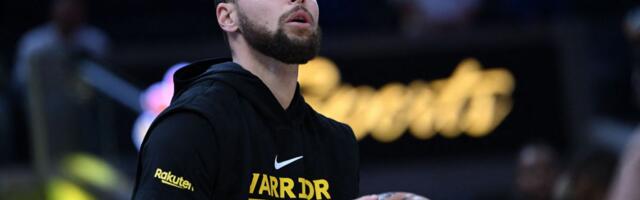 Stef Kari rasprodaje svoju kolekciju – sav novac ide deci Ouklenda!