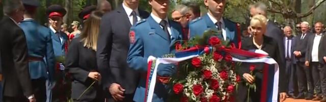 Nikada nećemo zaboraviti stradanje našeg naroda! Čotrić i Jugović: Pozdravljamo najavu predsednika Srbije o izgradnji Spomen-kompleksa u Donjoj Gradini