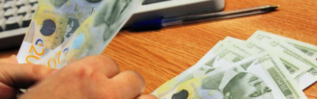 Сутра исплата јунске редовне накнаде незапосленима