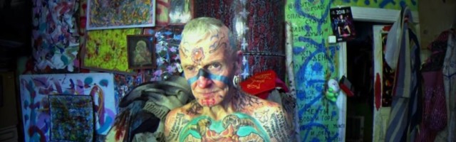 Vladimir je penzioner koji je za dve godine uradio 63 tetovaže po licu i telu i ne namerava da stane