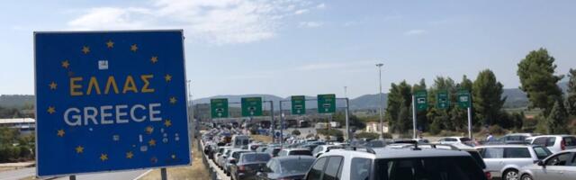 Grčka će kažnjavati nevakcinisane na mesečnom nivou - ko odbije cepivo mora da plati 100 evra