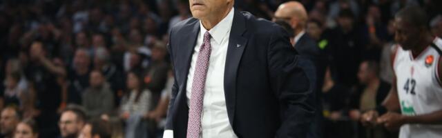 Evroligaški klub ostao bez trenera, šokirao odlukom, ali ostaje tu: Mesina nije više trener Milana!