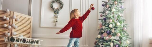 Privucite bogatstvo u dom: Dok kitite jelku 1 detalj je obavezan za sreću i uspeh