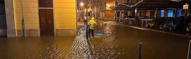 IZLILO SE MORE U DALMACIJI! Pod vodom nekoliko gradova, labud pliva ulicama Šibenika