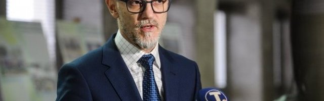 BANE I JA SMO BILI PRIJATELJI, TEŠKO MI JE DA GOVORIM! Ministar Trivan za Informer o smrti Branislava Blažića: Njegova tragedija pokazuje koliko je ovo strašno!
