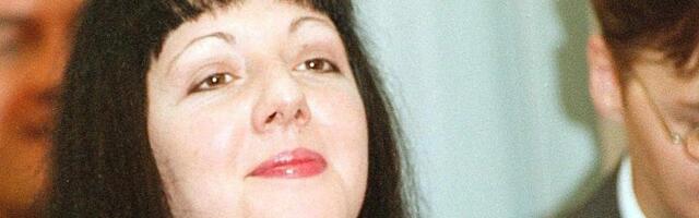 Spuštene roletne, ne izlazi iz kuće - Marija se vratila sa Cetinja: Miloševićeva ćerka ponovo u Požarevcu nakon 25 godina (FOTO)