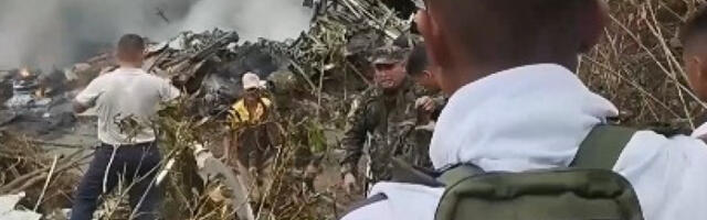 Најмање 66 погинулих у паду колумбијског авиона