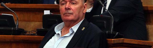Monarhisti: Izbori u septembru Vučićeva šarena laža
