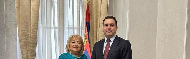 Nastavlja se sjajna saradnja opštine Gornji Milanovac i Ministarstva prosvete