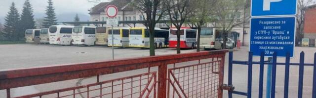 DVA I PO MESECA ČEKAJU PREVOZ: Vrščani i dalje nemaju autobusku vezu sa Beogradom i Novim Sadom