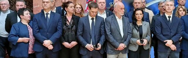 "Opozicija bi sa studentima, sindikatima, NVO i javnim ličnostima osvojila većinu"