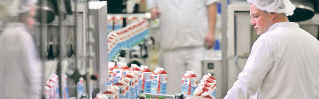 У дуготрајном млеку нема млека у праху