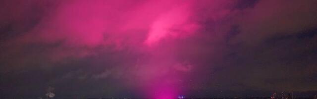 Nebo obojeno u roze: 'Misteriozna' svetlost iznad Birmingema