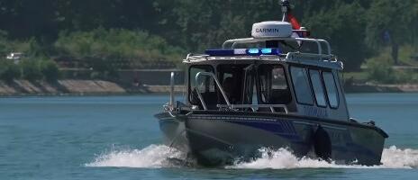 Incident na Dunavu: Prevrnula se jedrilica sa Rusima