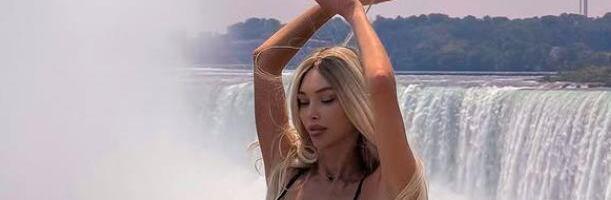 ODBILA RONALDA, A SADA JE ZAPREPASTILA CEO SVET: Ruska influenserka pozirala potpuno gola