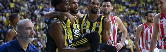 Potres u evropskoj košarci: Fenerbahče i njihova velika zvezda prekinuli saradnju pred sam kraj Evrolige!