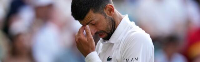 Novak na ivici ambisa! Siner igra nestvaran tenis, Đoković pred eliminacijom sa Vimbldona
