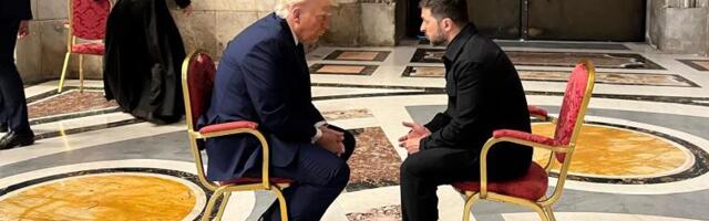 "TO JE VEOMA ZANIMLJIVO, IMAŠ MOJU REČ" Forenzički čitač s usana "skinula" razgovor Trampa i Zelenskog sa snimka i otkrila problem sa Makronom (VIDEO)