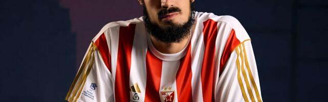 CRVENI ALARM: Nikola Kalinić uz pomoć napustio teren na utakmici sa Monakom!