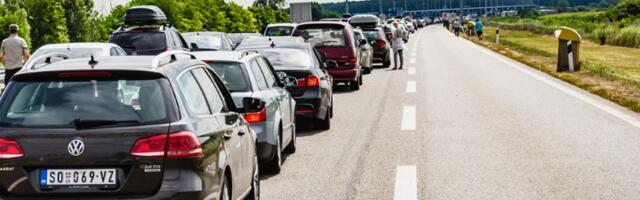 Primena novog sistema i gužve na granicama: Čekanja i po 10 sati, ako uletite u špic