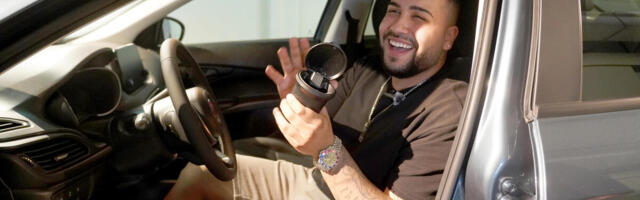 PA, GDE IDE DA SE POKLON PRODAJE? Stanišić naljutio narod - TEK DOBIO AUTO I HOĆE DA GA "UDOMI" ZA SMEŠNE PARE?