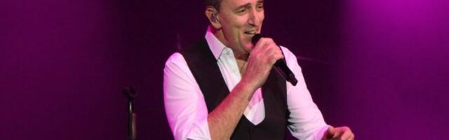 Sergej Ćetković napravio gala slavlje za 50. rođendan - Ovaj kolega mu je pevao (FOTO)