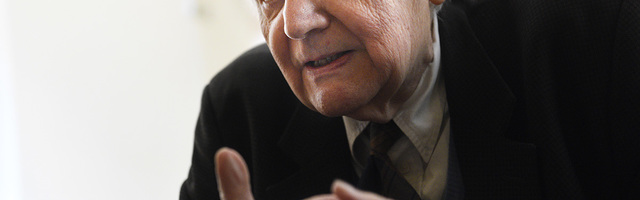 Preminuo sociolog i diplomata Trivo Inđić