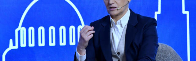 Самосталност тужилаштва и независност судства не значе независност од Устава