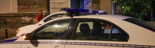 POLICIJA UHAPSILA DVOJICU MLADIĆA U KRALJEVU: Lisice na ruke im stavljene zbog nanošenja teških povreda devetnaestogodišnjacima