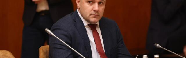 MINISTAR MEMIĆ O NOVOM PAZARU: "Grad koji živi multikulturalizam - rezultat ulaganja države i vlasti!" - Osudio i napad na akademika Kladničanina