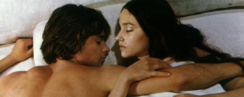 "Bili smo maloletni kad su nas prisilili da goli snimamo intimne scene" Kultno ostvarenje ih je trajno uništilo, tražili odštetu od 500 miliona