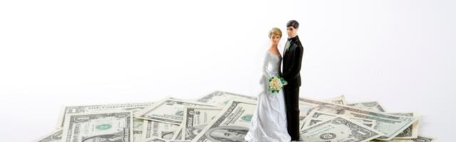 "Kumovi 1.000 evra, gosti minimum 200": Koliko novca je prihvatljivo u koverti na svadbi?