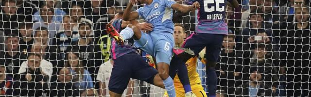 TRANSFER KOJI JE ODJEKNUO: Nejtan Ake u Fenerbahčeu!