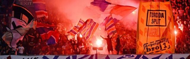 SKANDAL U HRVATSKOJ! Torcida postrojila fudbalere Hajduka posle poraza!