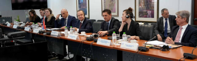 Дачић: Предузећемо мере против ирегуларних миграција