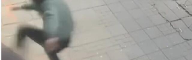 Napad na Prajd info centar, počinilac snimljen (FOTO i VIDEO)