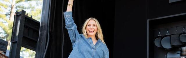 Kameron Dijaz pokazuje kako žena u pedesetim može da nosi total denim look