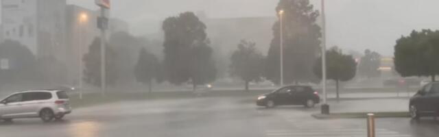 Nevreme se velikom brzinom kreće ka Srbiji, samo što nije udarilo! Hitno se oglasio RHMZ, stiže totalni potop