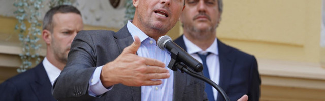 Grenel: Amerika okreće novi list prema Srbiji