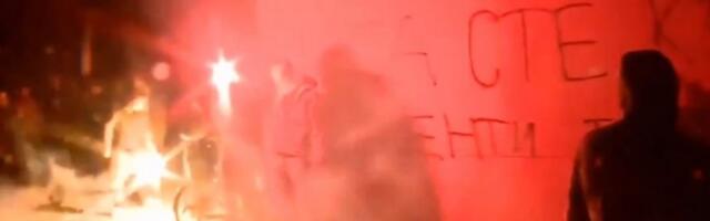 BLOKADERI UMALO DA IZAZOVU POŽAR: Izbegnuta nesreća u Novom Sadu